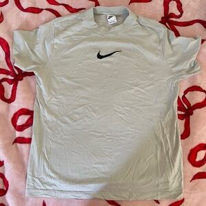Nike T-Shirt